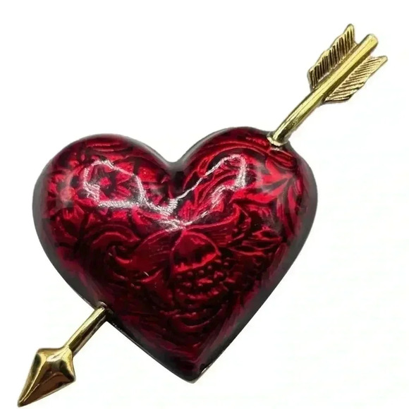 SOLD…… no longer available plz do not buy this thanks. Arrow Brooch - Picture 1 of 4